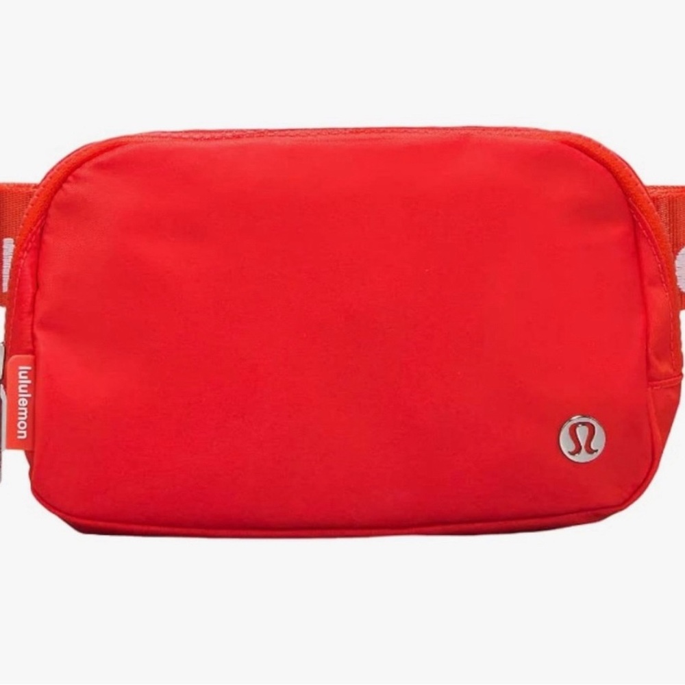 NWT RARE!!! Lululemon Everywhere Belt Bag *1L - Solar Orange!!